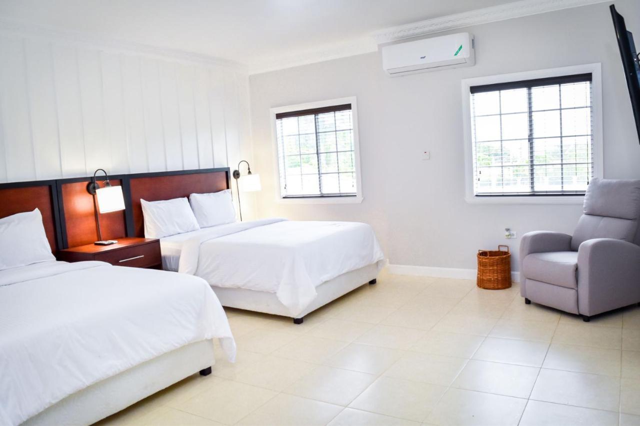 Jamgolia Place Mandeville Buitenkant foto