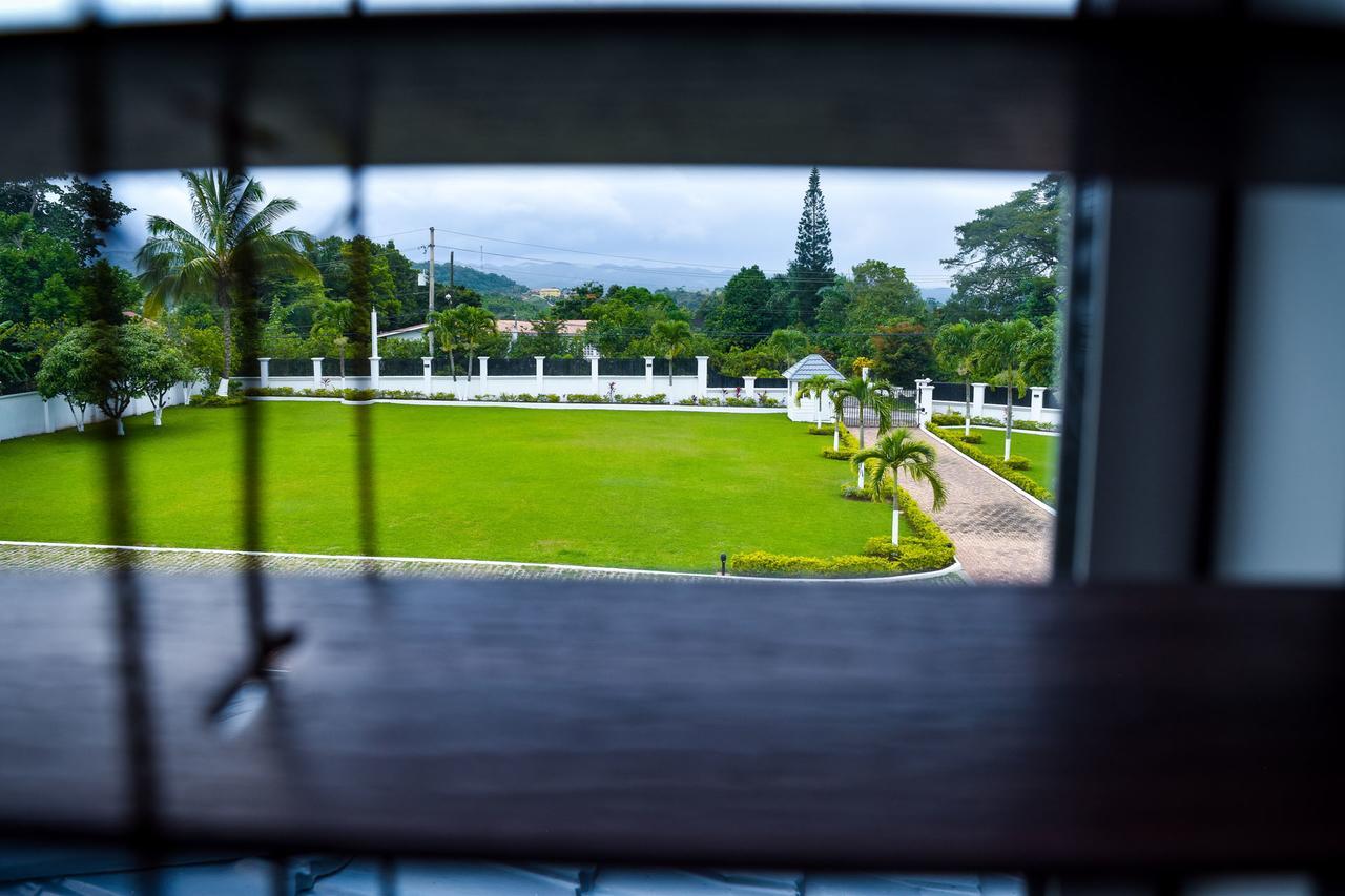 Jamgolia Place Mandeville Buitenkant foto