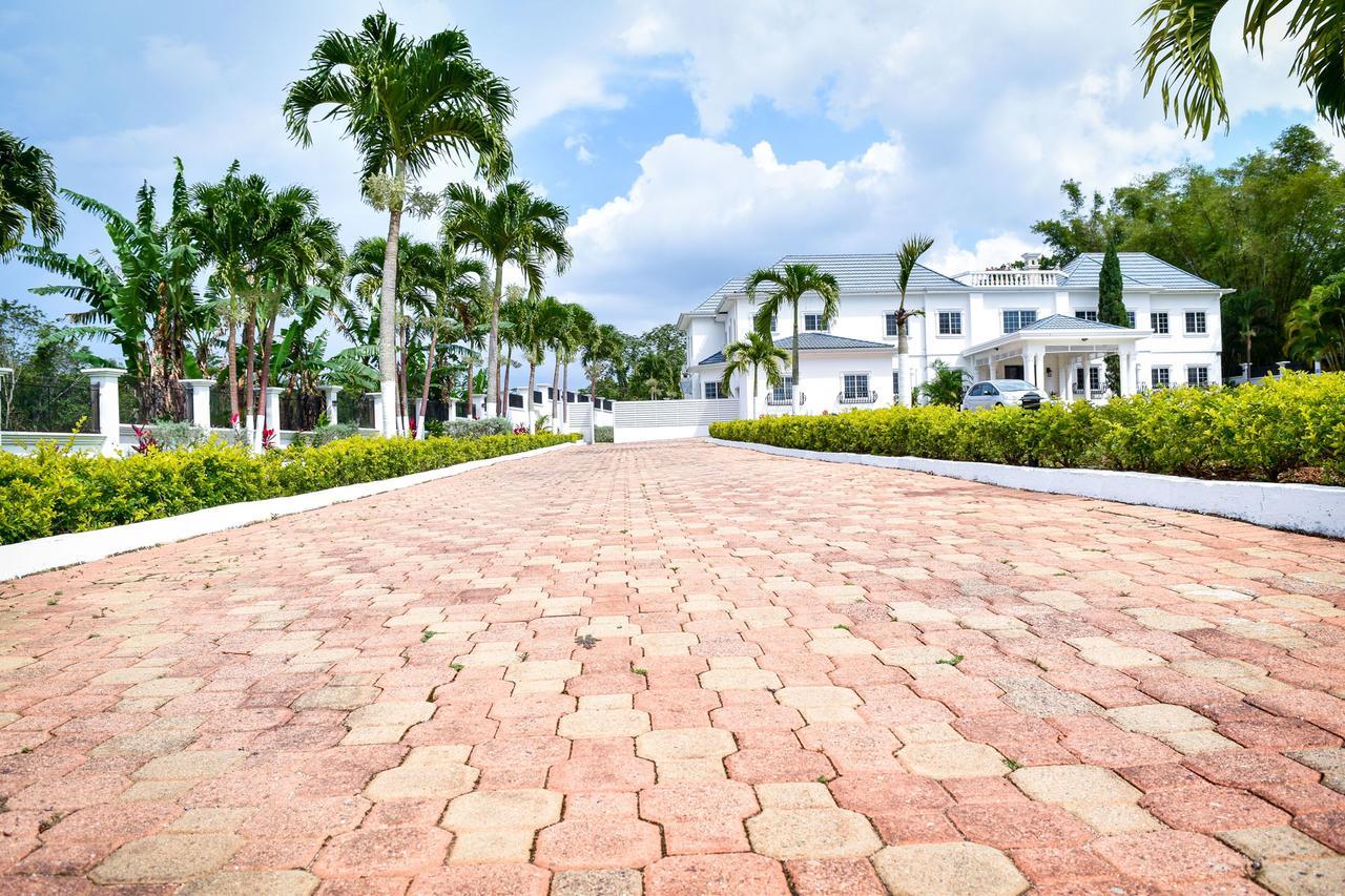 Jamgolia Place Mandeville Buitenkant foto